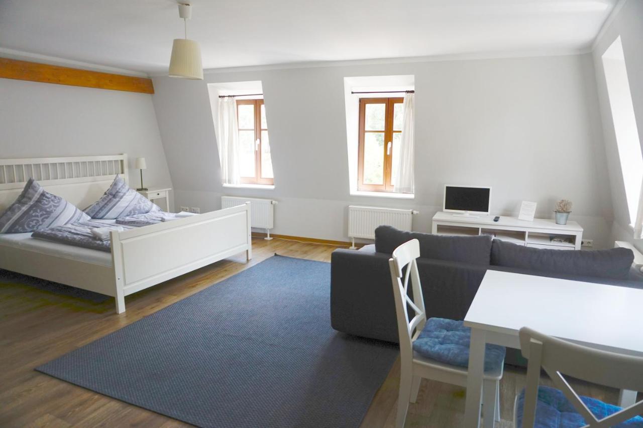 Pension Scharfe Ecke Hotel Gorlitz Bagian luar foto