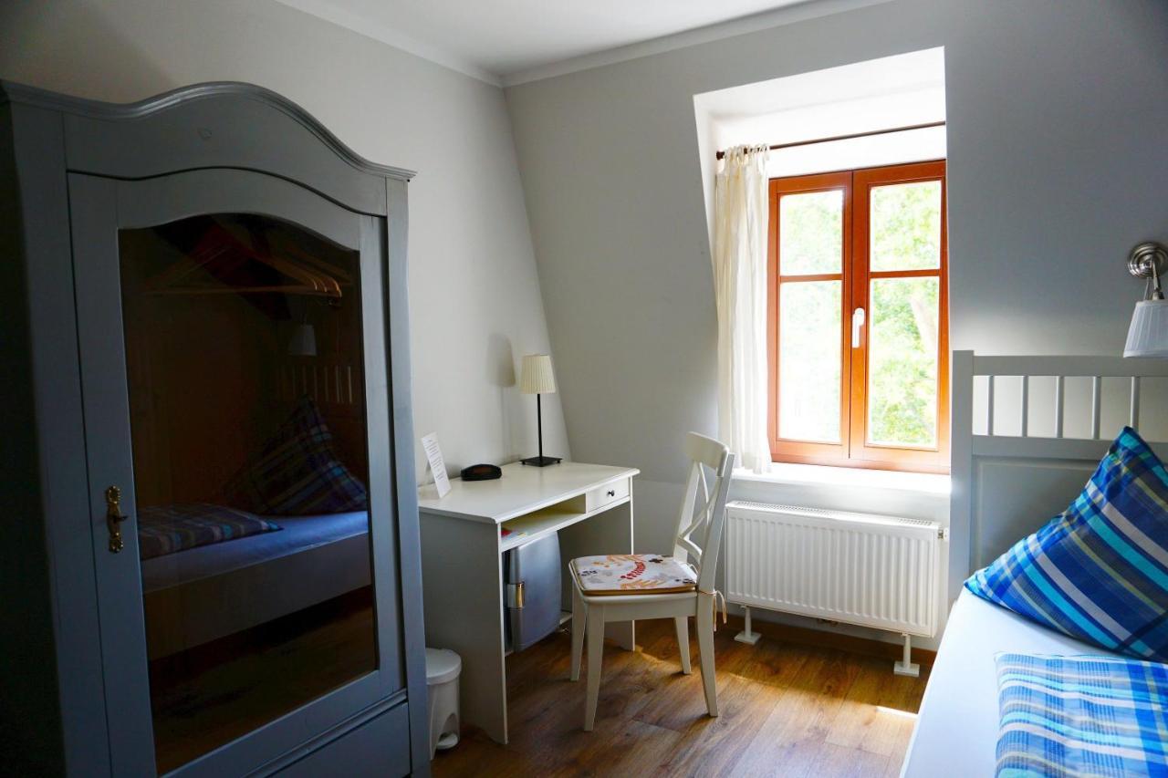 Pension Scharfe Ecke Hotel Gorlitz Bagian luar foto